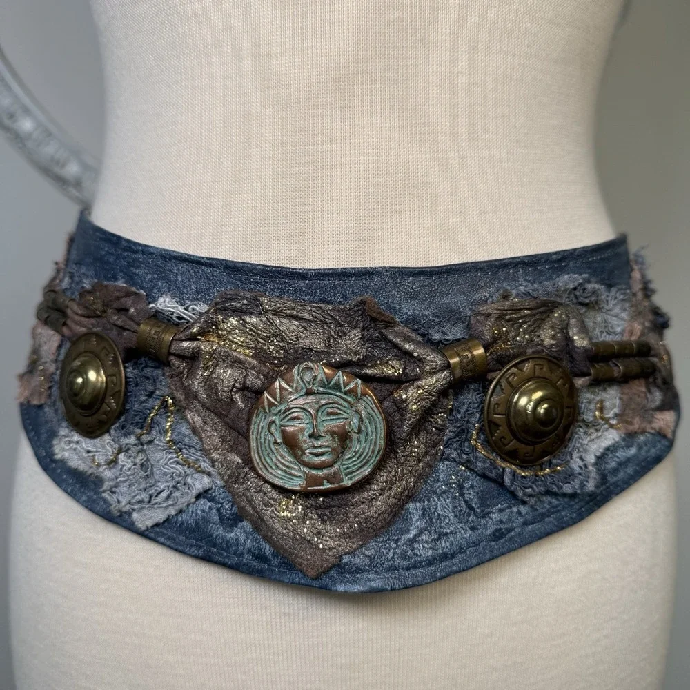 VTG Blue Suede Leather Belt Y2K Boho Festival Aztec Renaissance Made Italy M